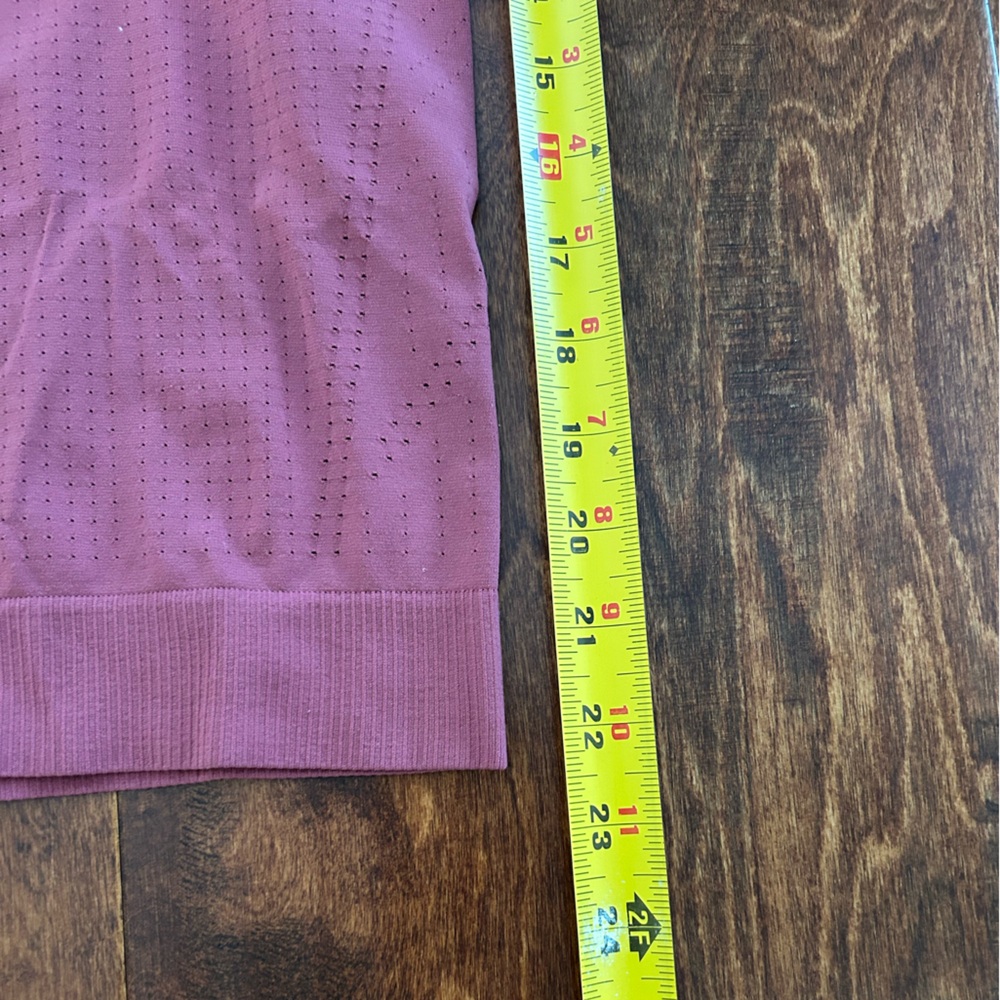 Athleta In Motion Seamless Tank - Mauve/Raspberry Color - Size M - Picture 5 of 5